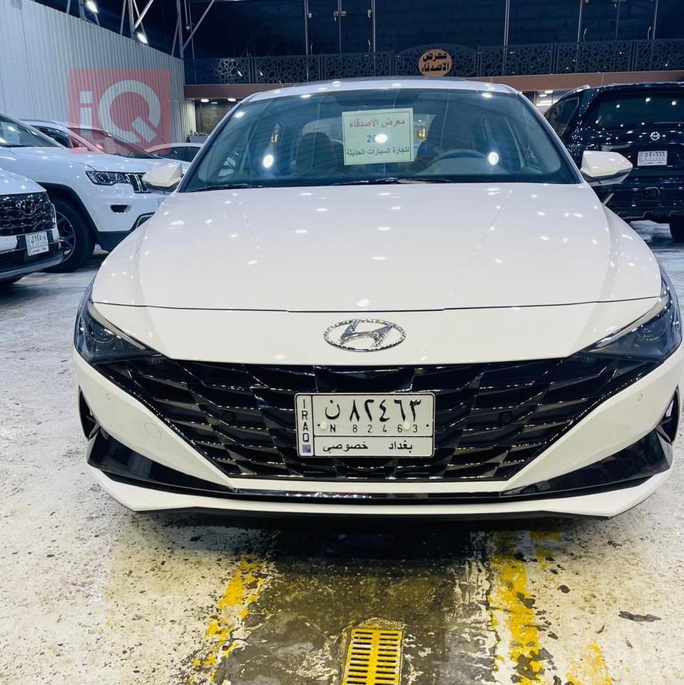 هیوندای ئەلەنترا